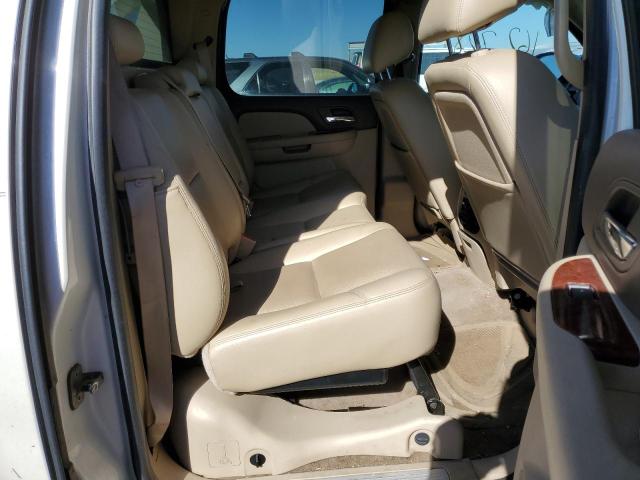 Photo 6 from auction – 2011 CHEVROLET AVALANCHE with VIN 3GNTKGE37BG238470
