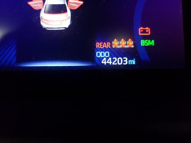 Photo 8 from auction – 2021 TOYOTA COROLLA XS with VIN 5YFT4MCE7MP094633
