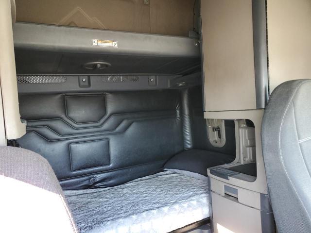 Photo 6 from auction – 2015 FREIGHTLINER CASCADIA 1 with VIN 3AKJGLD51FSGC0026