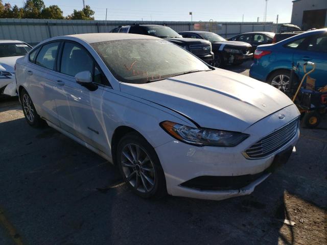 FORD FUSION SE 2017 with VIN 3FA6P0LU7HR190613 - Photo from auction