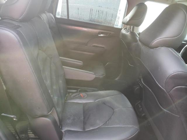 Photo 6 from auction – 2022 TOYOTA HIGHLANDER with VIN 5TDFZRBH2NS227086