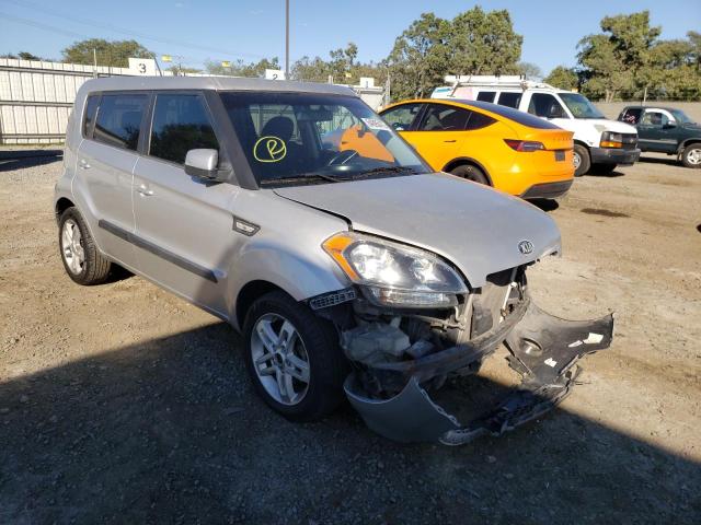 KIA SOUL + 2013 with VIN KNDJT2A60D7524207 - Photo from auction