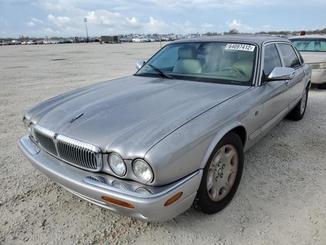 Photo 2 from auction – 2001 JAGUAR VANDENPLAS with VIN SAJDA24C51LF33433