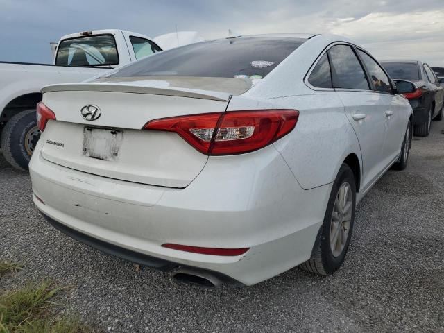 Photo 4 from auction – 2015 HYUNDAI SONATA SE with VIN 5NPE24AF1FH147014