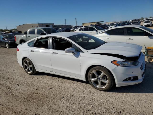 Photo 9 from auction – 2016 FORD FUSION SE with VIN 3FA6P0HD0GR149165