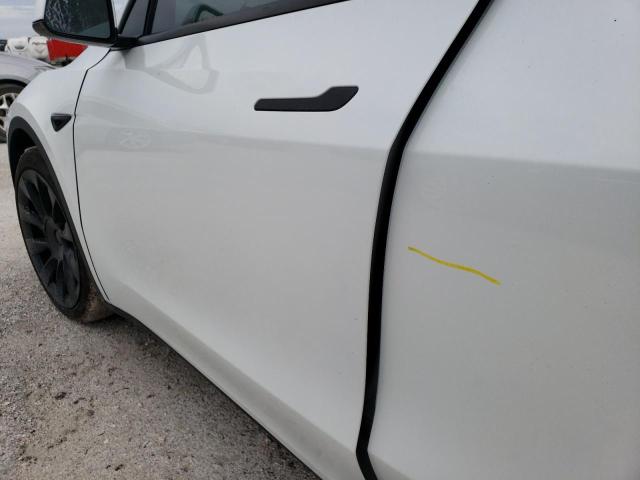 Photo 9 from auction – 2020 TESLA MODEL Y with VIN 5YJYGDEE5LF039215