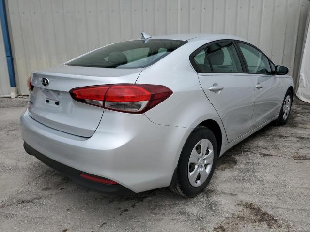 Photo 2 from auction – 2017 KIA FORTE LX with VIN 3KPFK4A72HE124846
