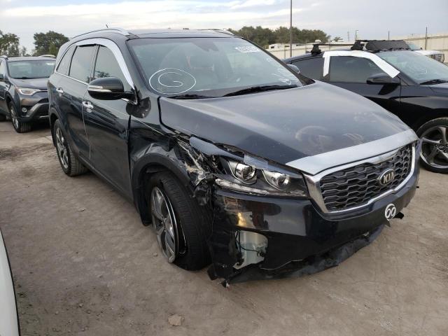KIA SORENTO EX 2019 with VIN 5XYPH4A50KG591422 - Photo from auction