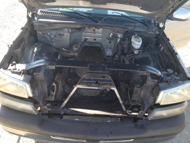 Photo 7 from auction – 2003 CHEVROLET SILVERADO with VIN 2GCEC19XX31240006
