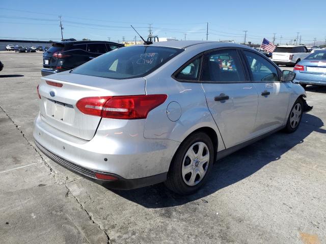 Photo 4 from auction – 2016 FORD FOCUS S with VIN 1FADP3E29GL366210