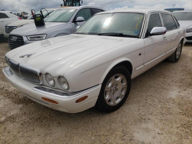 Photo 2 from auction – 2001 JAGUAR VANDENPLAS with VIN SAJDA24C01LF34134