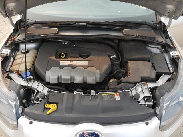 Photo 7 from auction – 2013 FORD FOCUS ST with VIN 1FADP3L92DL353715