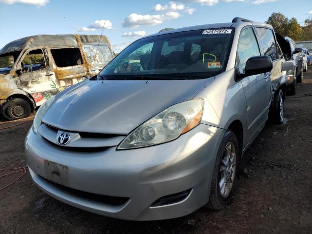 Photo 2 from auction – 2006 TOYOTA SIENNA LE with VIN 5TDBA23C96S067970