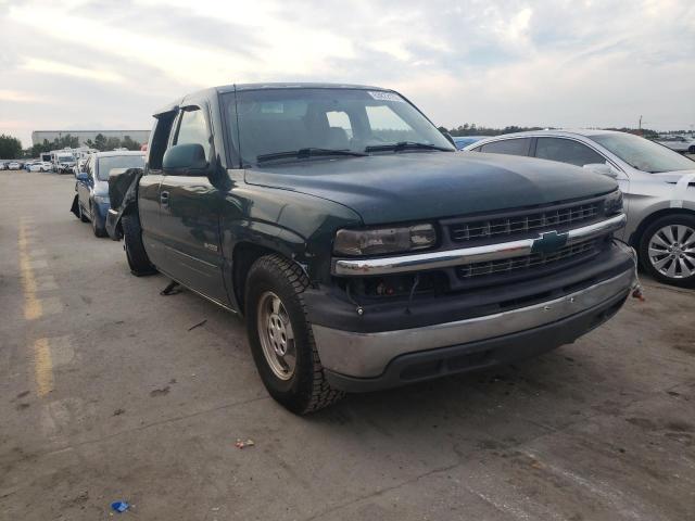 CHEVROLET SILVERADO 2002 with VIN 2GCEC19V521389081 - Photo from auction