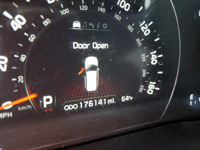 Photo 8 from auction – 2015 KIA SORENTO SX with VIN 5XYKW4A75FG568645