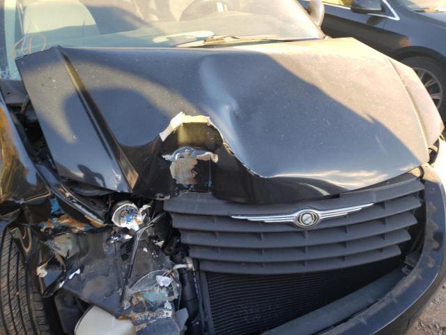 Photo 7 from auction – 2006 CHRYSLER TOWN & COU with VIN 1A4GP45R46B660994