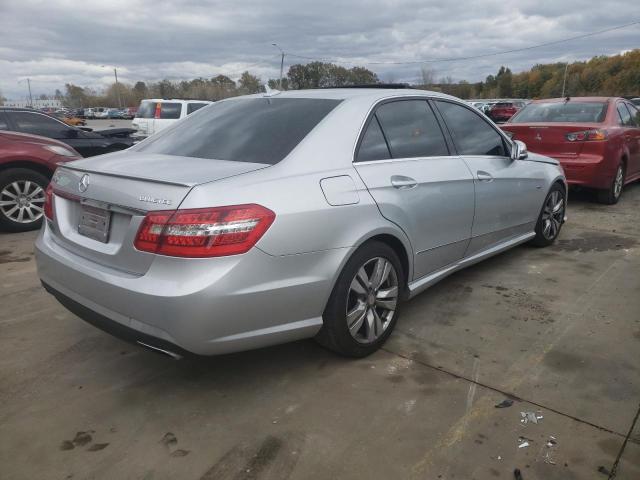 Photo 4 from auction – 2011 MERCEDES-BENZ E 350 BLUE with VIN WDDHF2EB6BA293980