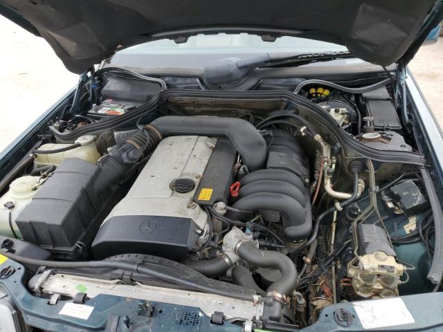 Photo 7 from auction – 1994 MERCEDES-BENZ E 320 with VIN WDBEA66E2RC033892