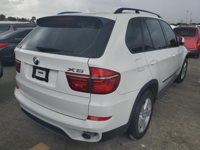 Photo 4 from auction – 2012 BMW X5 XDRIVE3 with VIN 5UXZV4C55CL986487