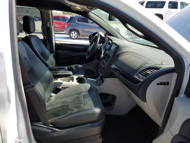 صورة رقم 7 من المزاد - 2017 DODGE GRAND CARA مع VIN 2C4RDGCG0HR749928