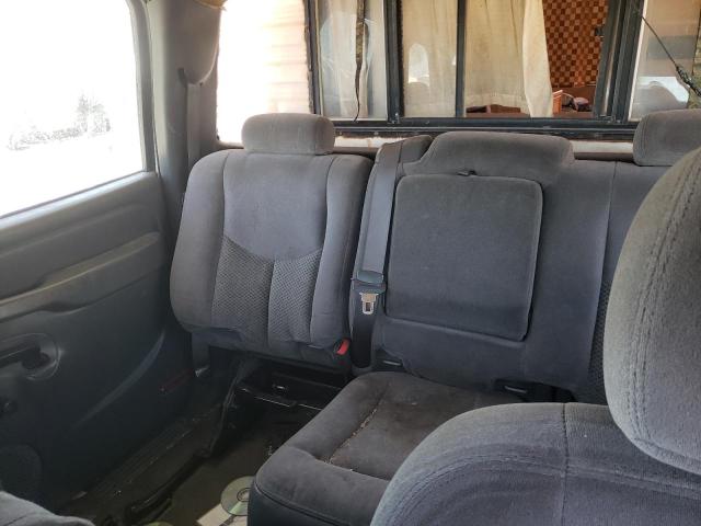 Photo 6 from auction – 2006 CHEVROLET SILVERADO with VIN 1GCHC23U96F233773