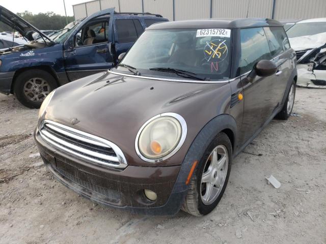 Photo 2 from auction – 2009 MINI COOPER CLU with VIN WMWML33569TX50108
