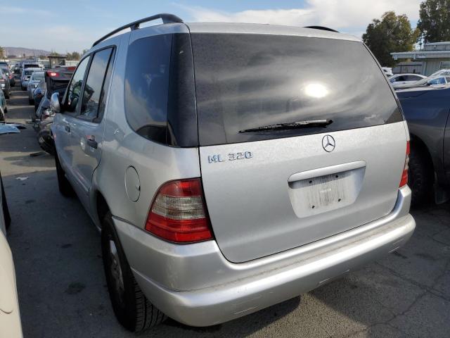 Photo 3 from auction – 2000 MERCEDES-BENZ ML 320 with VIN 4JGAB54E7YA145443