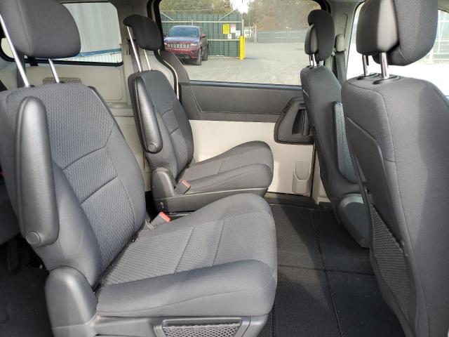 Photo 6 from auction – 2010 DODGE GRAND CARA with VIN 2D4RN5DX0AR290215