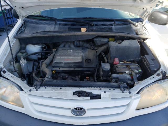 Photo 7 from auction – 2002 TOYOTA SIENNA CE with VIN 4T3ZF19C32U490554