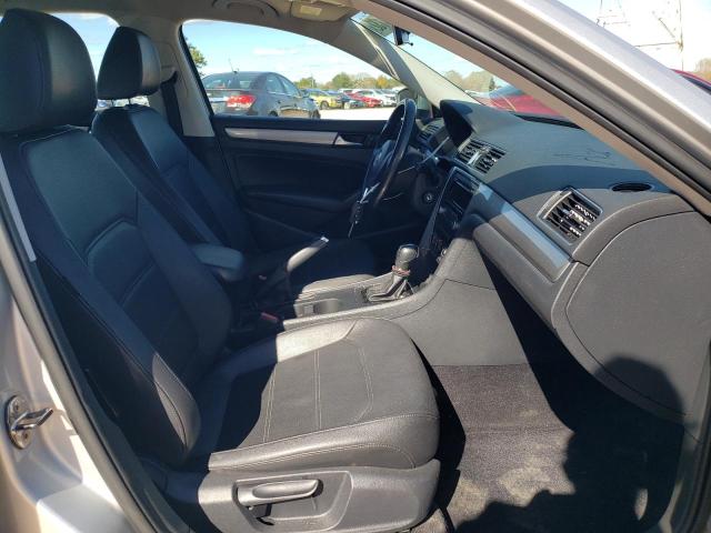 Photo 5 from auction – 2014 VOLKSWAGEN PASSAT S with VIN 1VWAS7A30EC047404