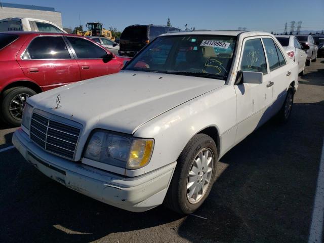 Photo 2 from auction – 1995 MERCEDES-BENZ E 320 BASE with VIN WDBEA32E0SC259052