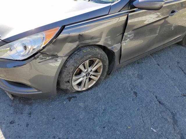 Photo 9 from auction – 2012 HYUNDAI SONATA GLS with VIN 5NPEB4AC9CH375571