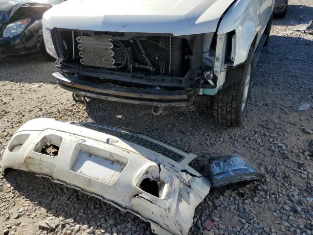 Photo 9 from auction – 2011 CHEVROLET AVALANCHE with VIN 3GNTKGE37BG238470