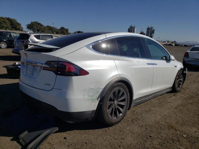 Photo 4 from auction – 2018 TESLA MODEL X with VIN 5YJXCDE29JF104366