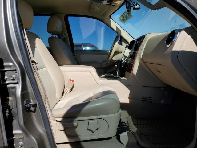 Photo 5 from auction – 2006 FORD EXPLORER E with VIN 1FMEU74E66ZA23257