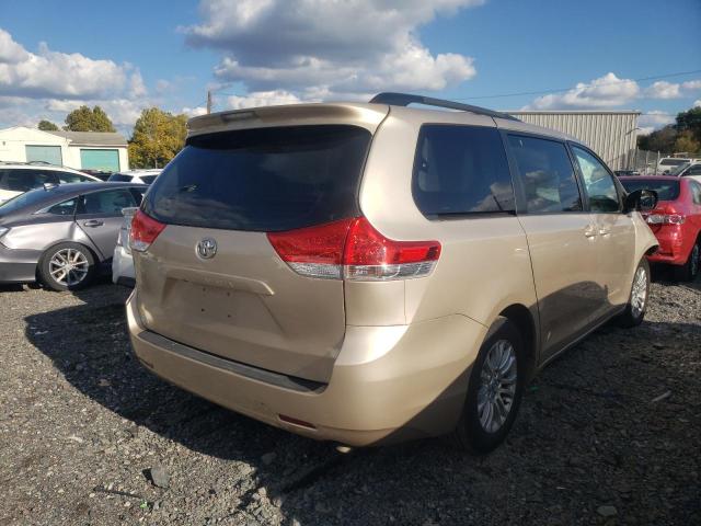 Photo 4 from auction – 2011 TOYOTA SIENNA XLE with VIN 5TDYK3DC2BS079352