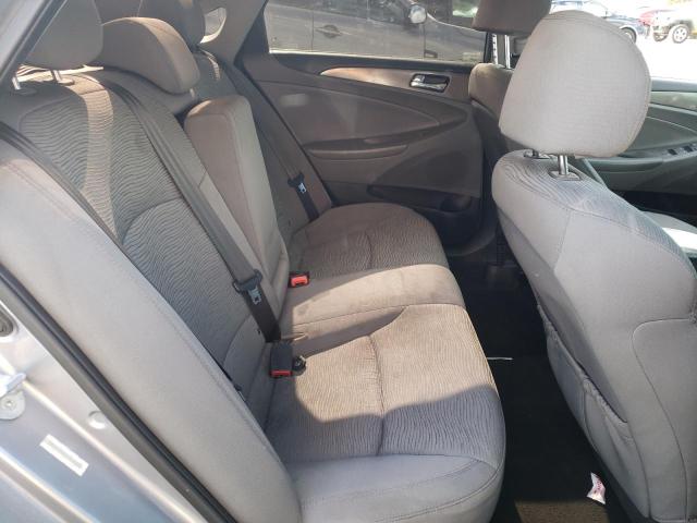 Photo 6 from auction – 2015 HYUNDAI SONATA HYB with VIN KMHEC4A41FA127828