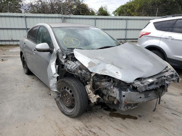 MAZDA 3 I 2012 con VIN JM1BL1UGXC1599310 - Foto de la subasta