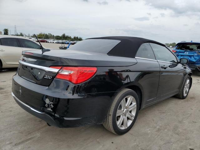 Photo 4 from auction – 2013 CHRYSLER 200 TOURIN with VIN 1C3BCBEB6DN627479