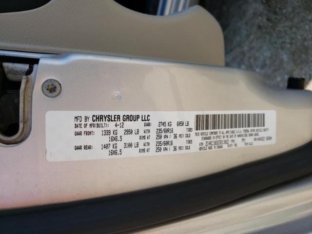 Photo 10 from auction – 2012 CHRYSLER TOWN & COU with VIN 2C4RC1BG5CR313022