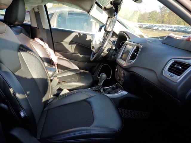 Photo 5 from auction – 2018 JEEP COMPASS LA with VIN 3C4NJDBB7JT155058
