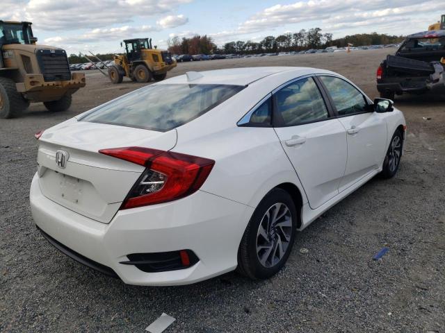 Foto 4 de la subasta – 2017 HONDA CIVIC EX con VIN 19XFC2F85HE061941