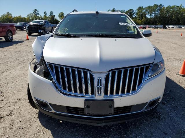 Фото 9 с аукциона – 2015 LINCOLN MKX с VIN 2LMDJ6JK8FBL26038