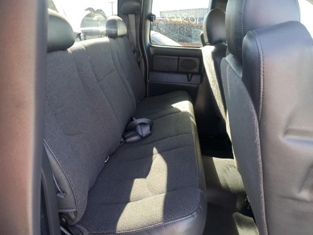 Photo 6 from auction – 2005 CHEVROLET SILVERADO with VIN 2GCEC19T851315513