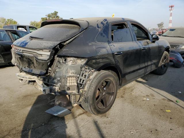 Photo 4 from auction – 2019 PORSCHE MACAN with VIN WP1AA2A50KLB04124