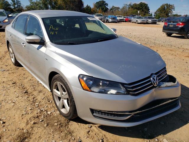 VOLKSWAGEN PASSAT S 2014 with VIN 1VWAS7A30EC047404 - Photo from auction