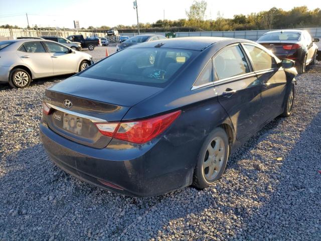 Photo 4 from auction – 2013 HYUNDAI SONATA GLS with VIN 5NPEB4AC4DH656002