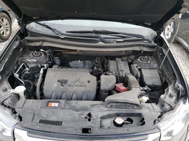 Photo 7 from auction – 2015 MITSUBISHI OUTLANDER with VIN JA4AZ3A3XFZ001255