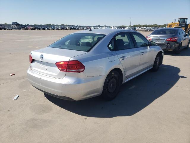 Photo 4 from auction – 2014 VOLKSWAGEN PASSAT S with VIN 1VWAP7A32EC022232
