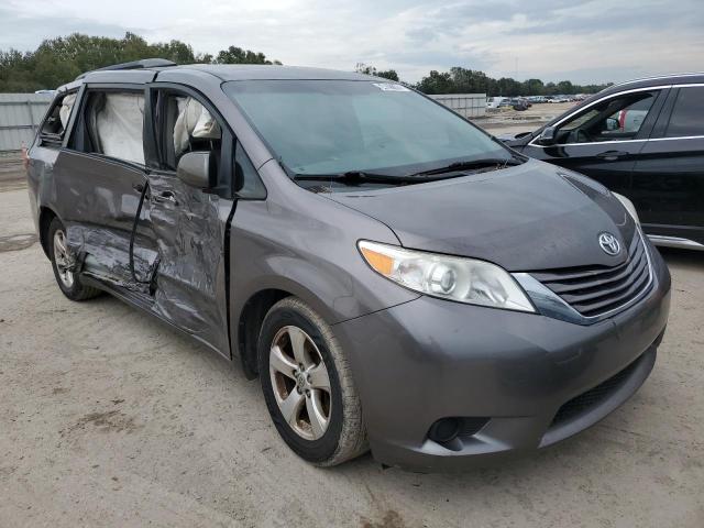 Photo 4 from auction – 2016 TOYOTA SIENNA LE with VIN 5TDKK3DC8GS697806